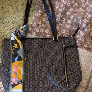 Stylish Black and Gold Women's Tote Bag